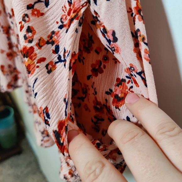 Maurices Floral Tie Front Pocket Babydoll Blouse - Picture 3 of 9